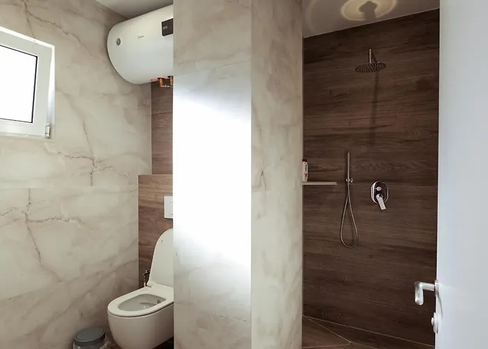 Πανσιόν Central Rooms Σκόδρα