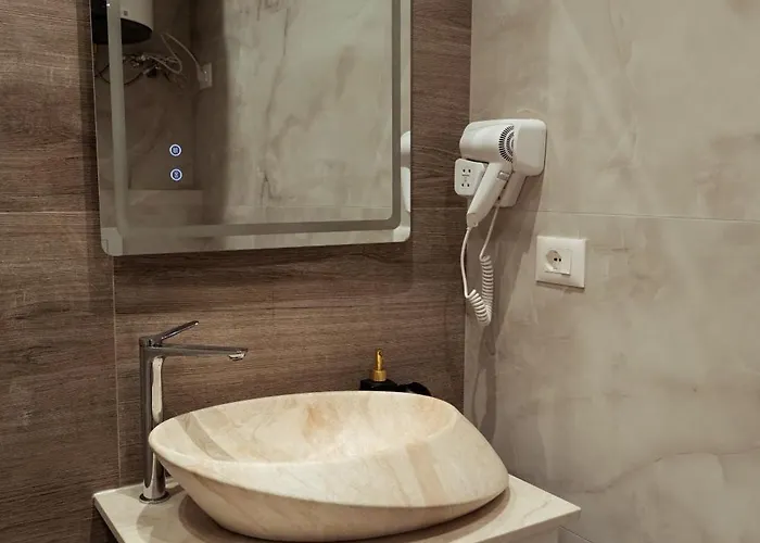 Central Rooms 3* Σκόδρα