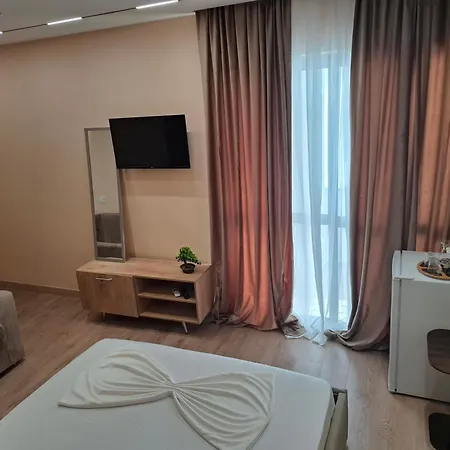 Central Rooms 招待所